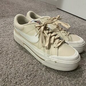 Nike Court Legacy Lift Shoes